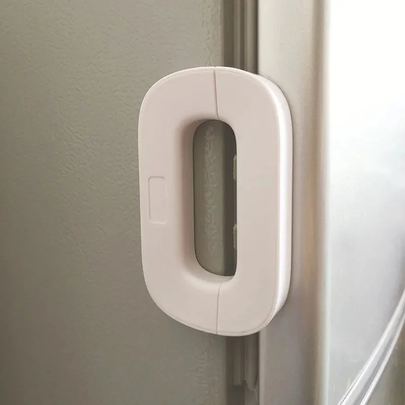 2Pcs Child Safety Refrigerator Lock – Baby Proof Fridge Door Safety Latch & Secure Buckle