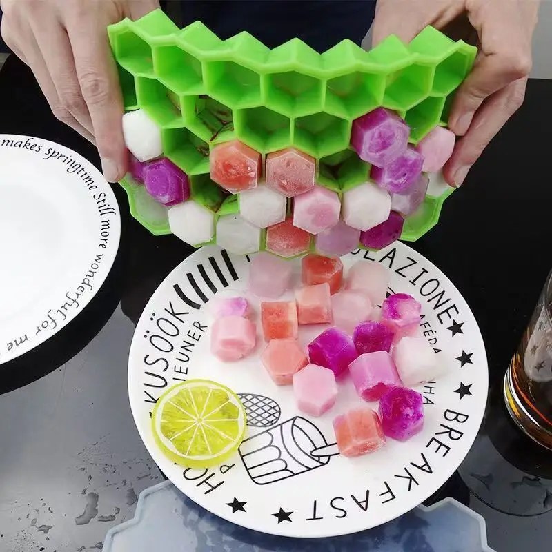 Honeycomb 37-Grid Ice Cube Tray with Lid | DIY Ice Mold Maker BPA-Free Freezer Tray